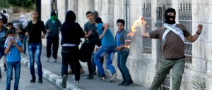 Jérusalem: des immeubles d'un quartier juif attaqués par des Palestiniens 
