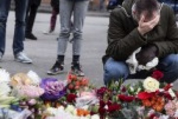 Enterrement de la première victime des attentats de Copenhague devant 1.200 personnes