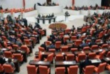 Bagarre générale au parlement turc