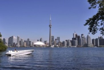 Le drapeau d’Israël flotte à Toronto