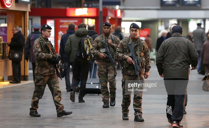 Un militaire agressé, des CRS épuisés… Réunion demain Place Beauvau !