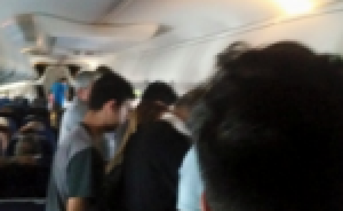 La  Grandeur d’une Nation sur  un vol ELAL: 1 mn de silence tenue en plein vol entre Madrid et Tel-Aviv