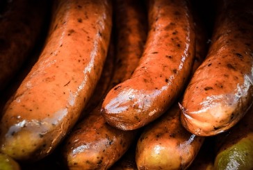 Israël pourrait devenir le premier exportateur de saucisses Hallal vers l’Arabie Saoudite !