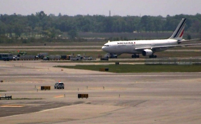 Un avion français escorté par des chasseurs américains à New-York