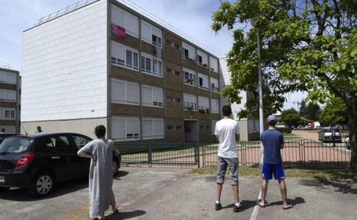 Attentat en Isère : en garde à vue, Yassin Salhi sort de son mutisme