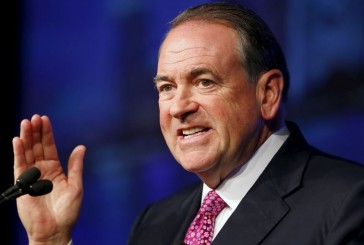 Israël Katz répond à Huckabee:  » plus personne ne mènera les juifs aux portes des fours »