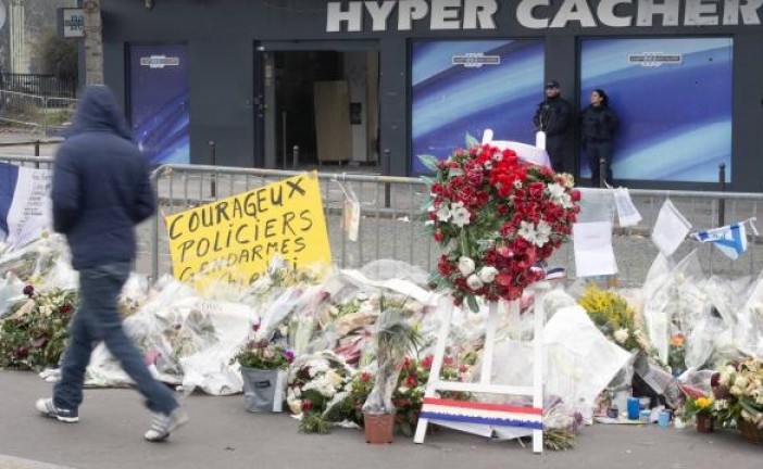 Attentat de l’Hyper Cacher: Une victime va porter plainte contre l’Etat pour «faute»