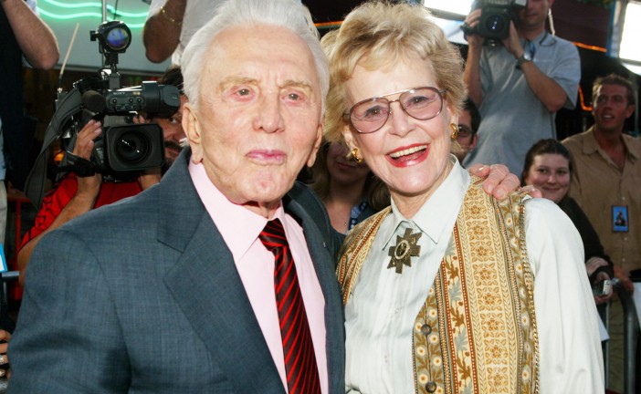 L’actrice Diana Douglas mère de Mickael Douglas est décédée