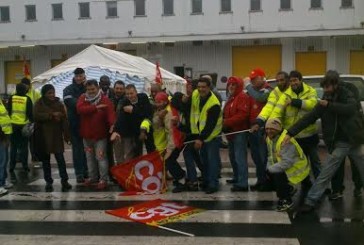 Quand les délégués de  la CGT écornent et  gangrènent l’un des plus beau fleurons  de la France   » La Compagnie Air France » en faisant la Quenelle