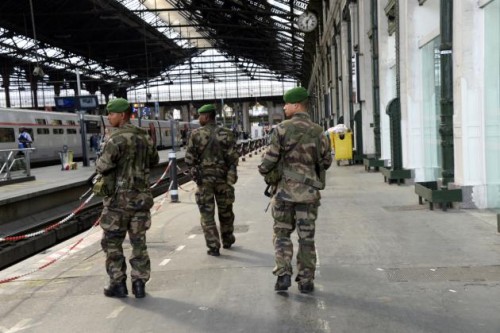 Daesh souhaite s'attaquer à la France avec des djihadistes étrangers -M6info/AFP