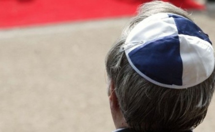 Alerte Info : Un juif portant une  kippa agressé à Marseille