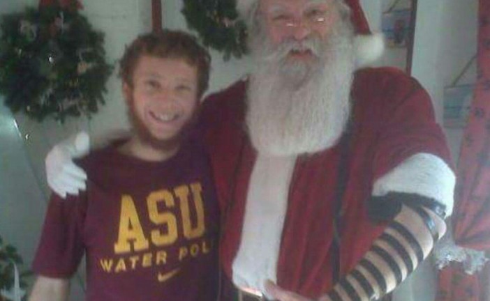 Des loubavitch américains ont trouvé un Père Noël juif qui n’avait jamais mis ses téfilines