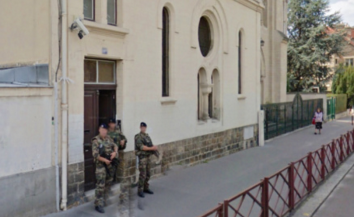 Versailles: arrêté pour avoir menacé les militaires qui protègent la synagogue