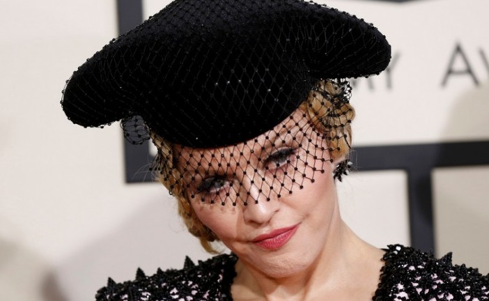 Madonna souhaite une bonne fête de Tu Bishvat sur son compte instagram.