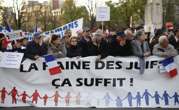 Versailles : une famille juive harcelée par un tagueur antisémite