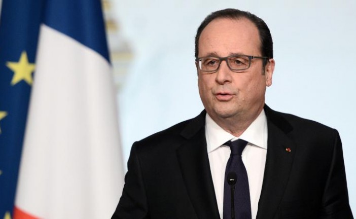 François Hollande renonce à la déchéance de nationalité.