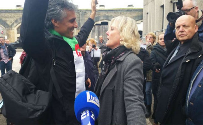 [Video] Nadine Morano empêche Rachid Nekkaz de régler l’amende d’une femme pour le port de la burqa