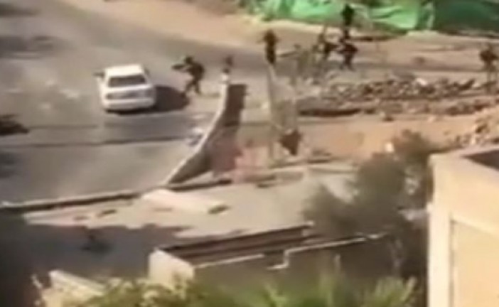 Vidéo : ils filment la neutralisation du terroriste à Jérusalem en criant Allahou Akhbar
