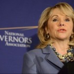 le-gouverneur-de-loklahoma-mary-fallin