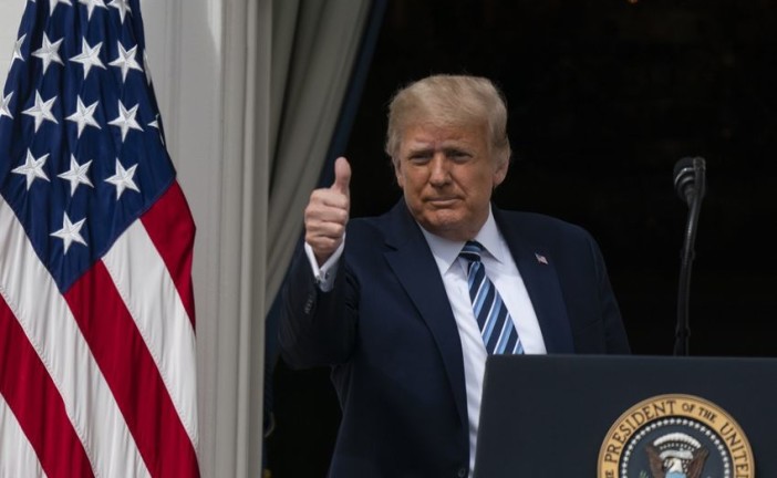 Video : « Merci Messieurs les rabbins » répond Donald Trump à une lettre de soutien