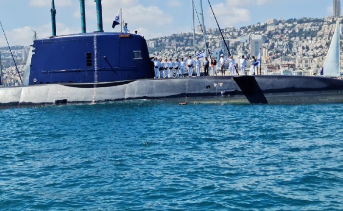 Flottille annuelle à la mémoire des plongeurs du sous-marin Decker coulé en  1968