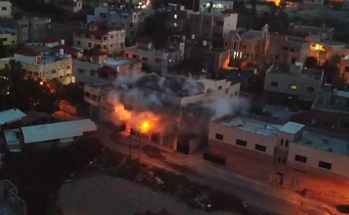 Tsahal détruit la maison d’un terroriste qui a perpétré un attentat à Bnei Brak