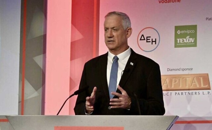Benny Gantz s’inquiète de la présence de quatre navires militaires iraniens en mer rouge