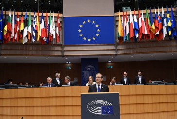 Le président israélien Isaac Herzog s’adresse au parlement européen à l’occasion de la journée internationale de la commémoration de l’Holocauste