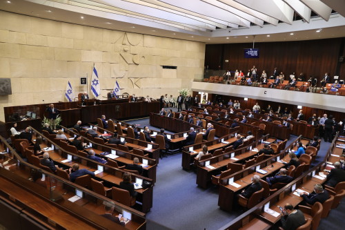 The Plenary Hall during the swearing-in ceremony of the 24th Knesset, at the Israeli parliament in Jerusalem, April 6, 2021. Photo by Alex Kolomoisky/POOL  ***POOL PICTURE, EDITORIAL USE ONLY/NO SALES, PLEASE CREDIT THE PHOTOGRAPHER AS WRITTEN - ALEX KOLOMOISKY/POOL*** *** Local Caption ***  ëðñú áçéøåú  ôúéçú îåùá çáøé ëðñú çãùéí îùîø äëðñú äùáòä è÷ñ 24