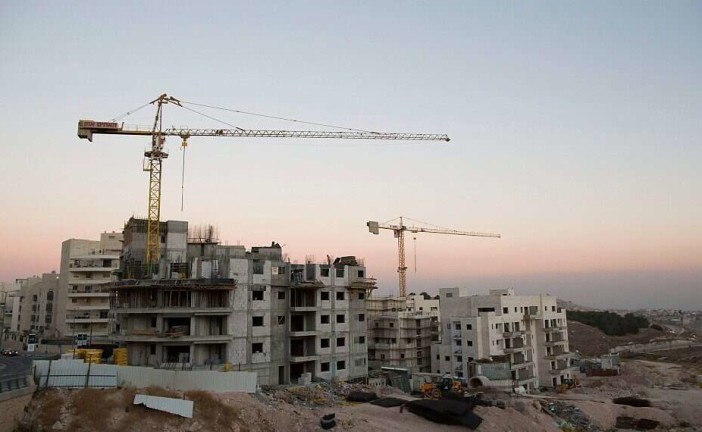 Benjamin Netanyahu dément qu’Israël aurait accepté de stopper ses activités de constructions en Judée-Samarie