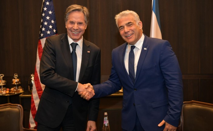Yair Lapid rencontrera des responsables américains lors de son voyage la semaine prochaine aux États-Unis