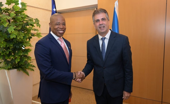 Le ministre israélien des Affaires étrangères rencontre le maire de New-York à Jérusalem