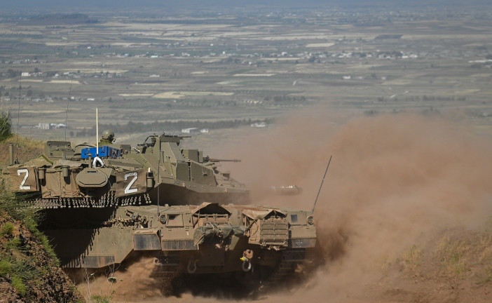 Des chars de Tsahal frappent deux bâtiments de l’armée syrienne situés dans une zone de séparation entre Israël et la Syrie