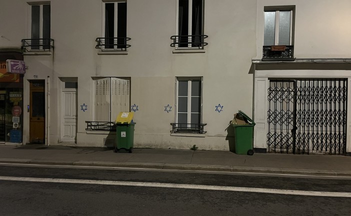 Israëlen guerre : une soixantaine d’étoiles de David ont été taguées sur des immeubles et des banques du 14e arrondissement de Paris