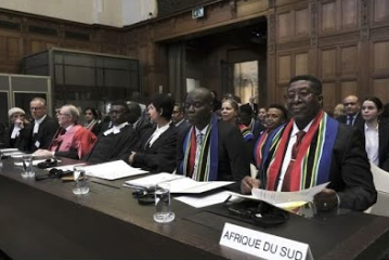 L’Afrique du Sud se fait atomiser à la Cour Pénale Internationale, pour ceux qui veulent écouter en français