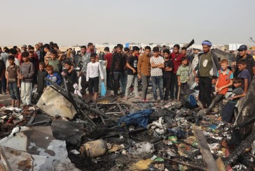 Israël en guerre : Tsahal soupçonne l’artillerie du Hamas d’être à l’origine de l’incendie meurtrier à Rafah