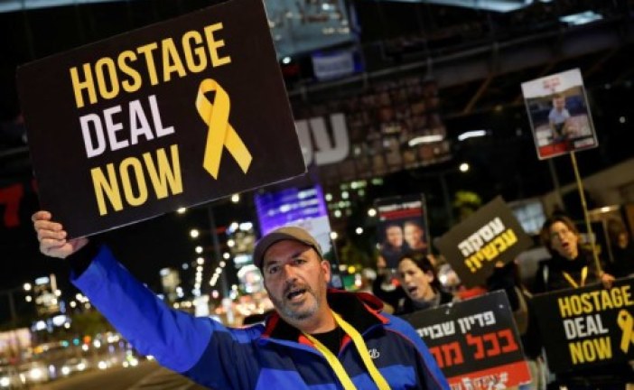ישראל במלחמה: ‘מגעים אינטנסיביים’ מתקיימים בין מתווכים בניסיון להציל את הסכם הפסקת האש בעזה