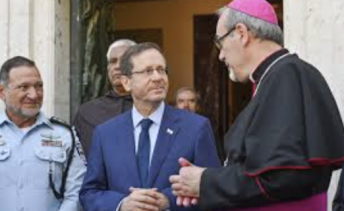 Editorial: Le cardinal Pizzaballa : de Jérusalem à Rome, un pont entre foi, courage et complexité politique