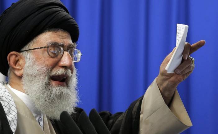 Opération Lion Levant : l’ayatollah Ali Khamenei menace les États-Unis, affirmant qu’il « y aura de lourdes conséquences » en cas de frappes américaines sur l’Iran