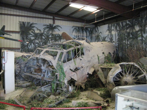 Mitsubishi_G4M_wreck_Planes_of_Fame