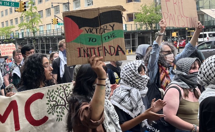 Antisémitisme : les forces de police de Londres et de Manchester vont procéder à des arrestations contre toute personne appelant à « l’intifada »