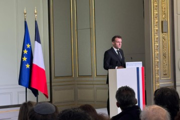 Israel Actualités Présent à l&rsquo;Elysée avec notre correspondant Alain AZRIA  pour la Cérémonie d&rsquo;Hommage à Ilan Halimi