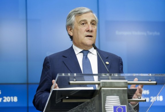 Israël en guerre : le ministre italien des Affaires étrangères affirme que l&rsquo;Italie est prête à contribuer à la formation des forces de police à Gaza et dans les territoires palestiniens