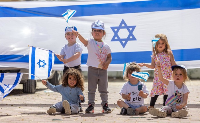 Yom HaAtsmaout : Israël célèbre son indépendance entre mémoire, résilience et fierté