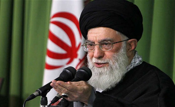 L’ayatollah Khamenei: » l’avenir de l’Iran se trouve dans les missiles et non les pourparlers ».