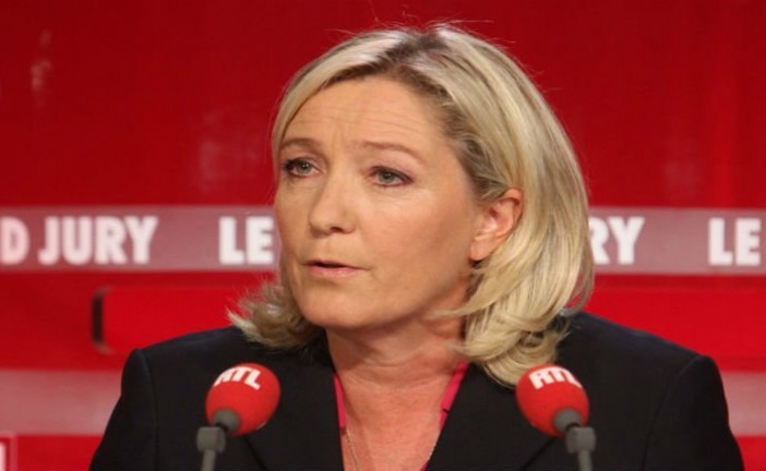 Marine Le Pen demande la «fermeture des mosquées salafistes» en France