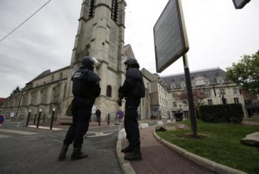 Attentat déjoué à Villejuif: les trois gardes à vue prolongées