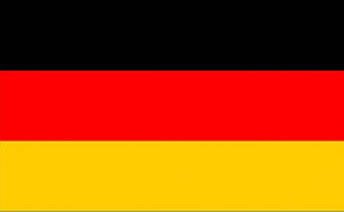 Berlin: la police s’excuse pour l’interdiction d’un drapeau israélien lors d’un match de D2
