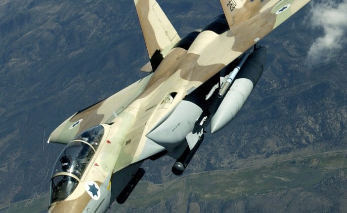 Frappes aériennes israéliennes à Gaza après un tir de roquette