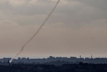 Les terroristes de Gaza tirent deux roquettes vers Israël